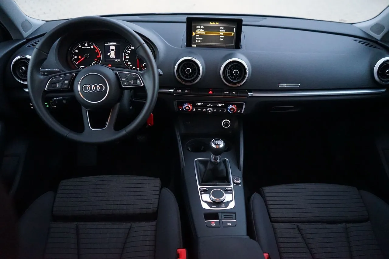 Audi A3 1.0 TFSI Sportback sport...  Image 6